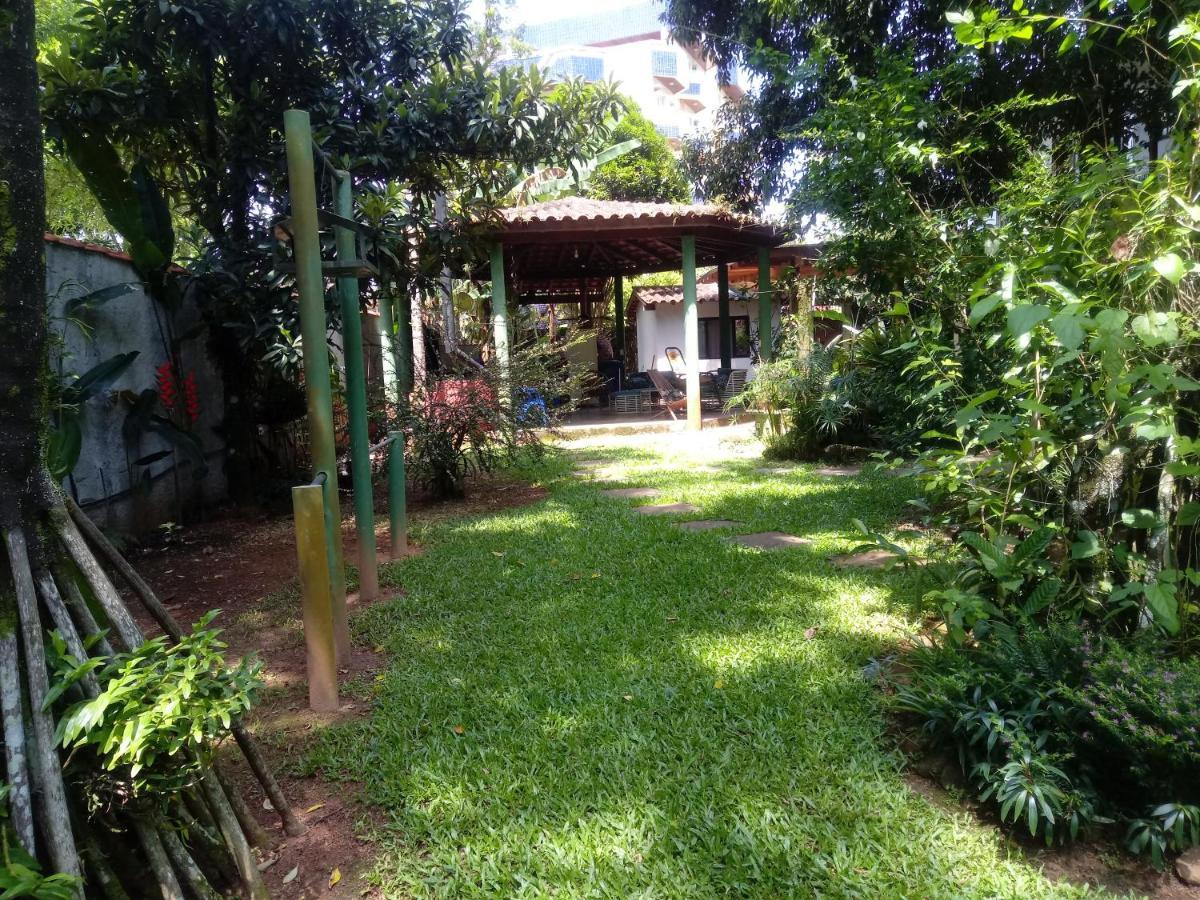 Lindas Suites A Uma Quadra Da Praia E Centro Ubatuba Extérieur photo