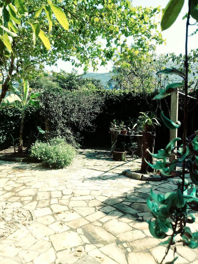 Lindas Suites A Uma Quadra Da Praia E Centro Ubatuba Extérieur photo